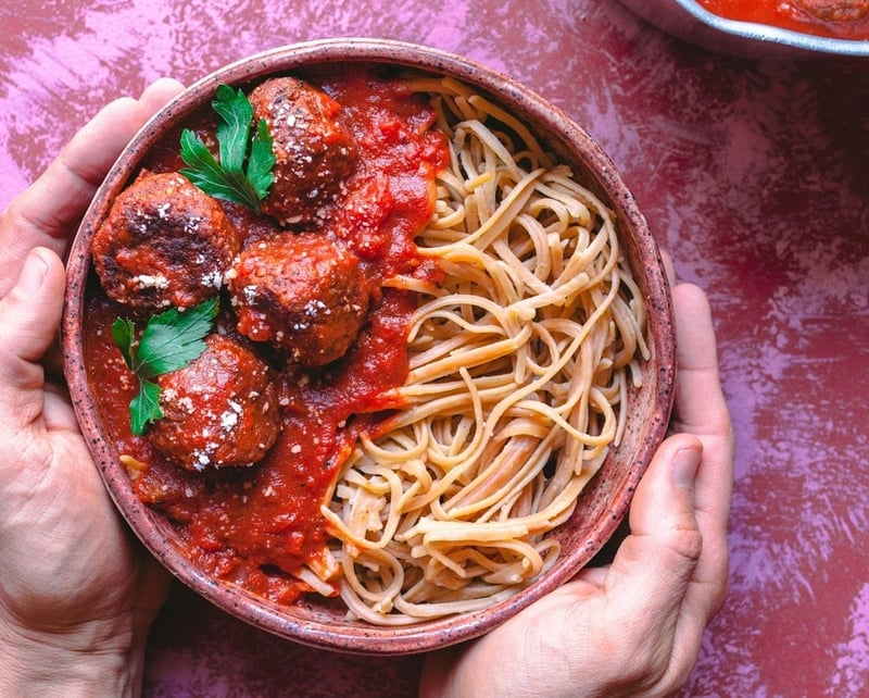Vegan spaghetti meatballs